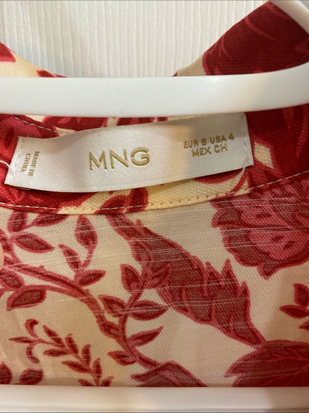 Mango Floral Wrap Cuánto Red Cream Dress Side Tie Women’s Size 4 Summer Office - Picture 3 of 10